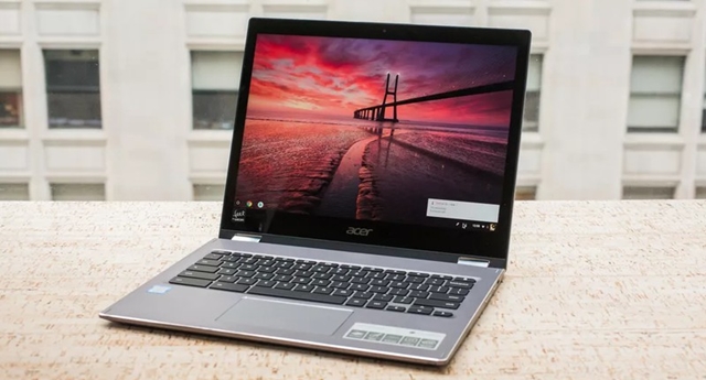 Acer Chromebook Spin 13 màn hình gập này chạy trong 11h36 (696 phút).