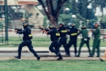 Xem cảnh sát cơ động Việt Nam thực binh với tiểu liên đẳng cấp thế giới