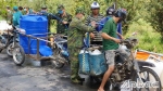Bộ Chỉ huy Quân sự tỉnh Tiền Giang: Giúp dân vận chuyển nước ngọt tưới cây