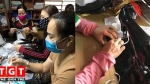 Nhóm giáo viên tại Quảng Trị may tặng khẩu trang và nhu yếu phẩm cho khu cách ly
