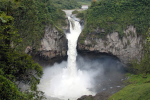 Hố tử thần nuốt chửng thác nước lớn nhất Ecuador