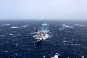 Giữa lúc đại dịch, Trung Quốc điều tàu Liêu Ninh tới Biển Đông; Mỹ, Nhật phản ứng