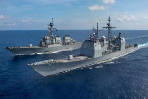 Úc điều tàu chiến đến biển Đông tập trận với Mỹ
