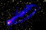 Ngắm hai đuôi phát xạ tia X ngoạn mục chung một thiên hà