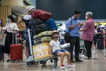 Sân bay Tân Sơn Nhất đông trở lại trước dịp lễ 30/4