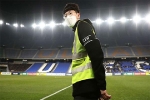 Cầu thủ bức xúc do bị cấm nói chuyện, 'phun mưa' khi K-League 2020 mở cửa trong dịch Covid-19