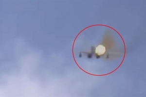 MiG-29 Syria bắn rụng UAV đang quay phim