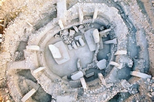 Tòa thành cự thạch ma quái 11.500 tuổi 'hiện hình' giữa hoang mạc