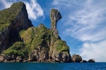 Hòn đảo nhiệt đới kỳ quái ở Thái Lan trông giống như một con gà