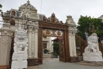 Choáng váng trước tòa lâu đài xây gần 10 năm của triệu phú Nam Định, ngày cưới cô dâu nhận vương miện 100 cây vàng