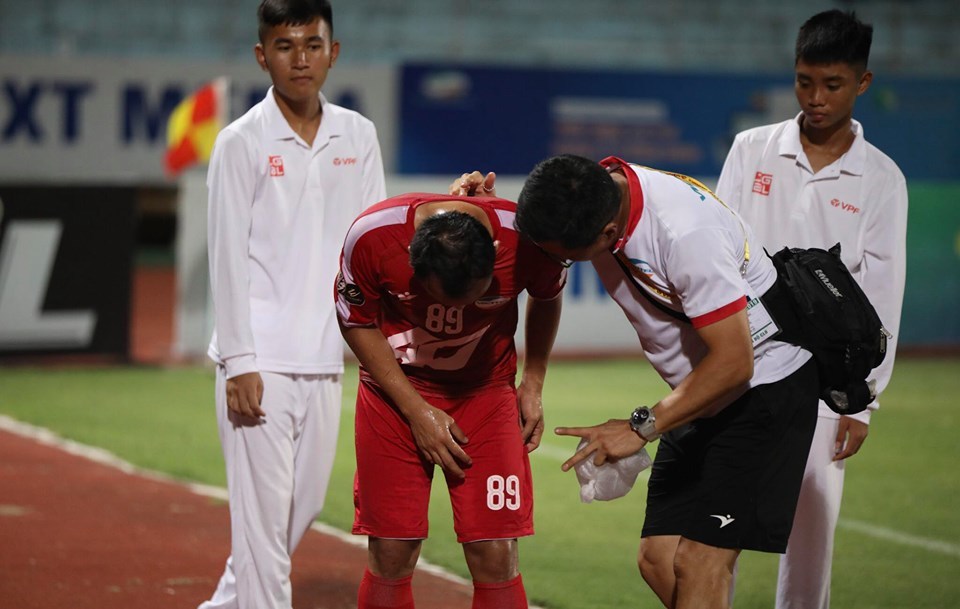 NÓNG: Top 3 Quả bóng vàng Việt Nam bất ngờ dính chấn thương cực nặng