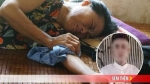 Bố mẹ khóc ngất đón thi thể con trai nghi bị bạn cùng phòng sát hại bên Nhật Bản về nước