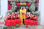 Tranh cãi việc cô dâu Vũng Tàu nhờ 6 bé gái bê tráp trong đám hỏi