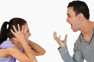 Đàn ông cố so đo, hơn thua với vợ thì được gì?