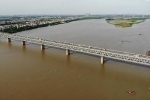 Cấm lưu thông trên cầu Thăng Long, người dân nên đi đường nào?
