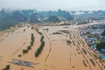 Cận cảnh con đập 55 năm tuổi ở Trung Quốc bị vỡ vì mưa liên tiếp