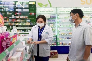 Bộ Y tế yêu cầu các hiệu thuốc lấy thông tin khách hàng mua thuốc ho, sốt, cảm cúm