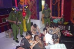 19 đối tượng 'mở tiệc' ma túy trong quán karaoke