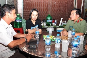 Giám đốc Công an tỉnh An Giang đến thăm gia đình 2 nạn nhân tử vong do TNGT