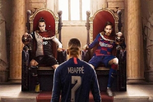 Mbappe & 1 bước nữa để chiếm lấy ngai vàng của Messi và Ronaldo