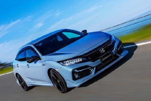Honda Civic 2020 hầm hố hơn với gói phụ kiện Mugen