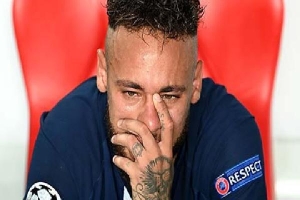 Chùm ảnh: Nước mắt thiên tài Neymar trong ngày đăng quang của Bayern