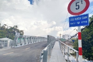 Thông xe cầu Rạch Cam sau 80 ngày sửa chữa do sạt lở