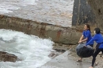 Quán cà phê vứt rác xuống biển ở Vũng Tàu bị lập biên bản