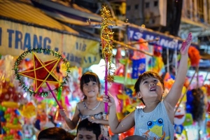 Hà Nội cấm xe 5 tuyến phố để phục vụ lễ hội Trung Thu