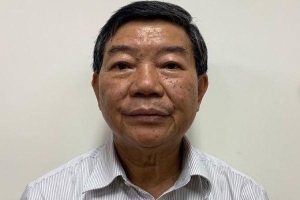 Bắt cựu Giám đốc Bệnh viện Bạch Mai