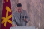 Biểu cảm bất thường của ông Kim Jong-un: Khóc khi phát biểu