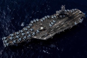 Tàu sân bay USS Ronald Reagan tiến vào Biển Đông