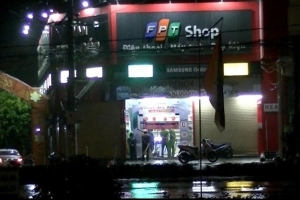 Truy bắt 'siêu trộm' đột nhập cửa hàng FPT trộm cắp điện thoại