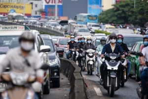 Cầu vượt Nguyễn Hữu Cảnh cấm xe 6 tháng