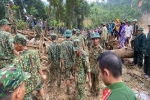 13 người bị vùi lấp ở Phước Sơn: Bí thư và Chủ tịch tỉnh Quảng Nam băng rừng đến hiện trường