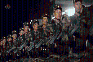 Hé lộ lai lịch khẩu súng 'khủng' của Triều Tiên: Bề ngoài hầm hố nhưng đầy điểm yếu!