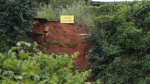 ĐắK Nông: Nhiều hộ dân ở Nghĩa Phú (Gia Nghĩa) bất an vì nguy cơ sạt lở đất