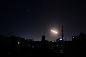 Israel tấn công các khẩu đội tên lửa của Syria, 3 người thiệt mạng