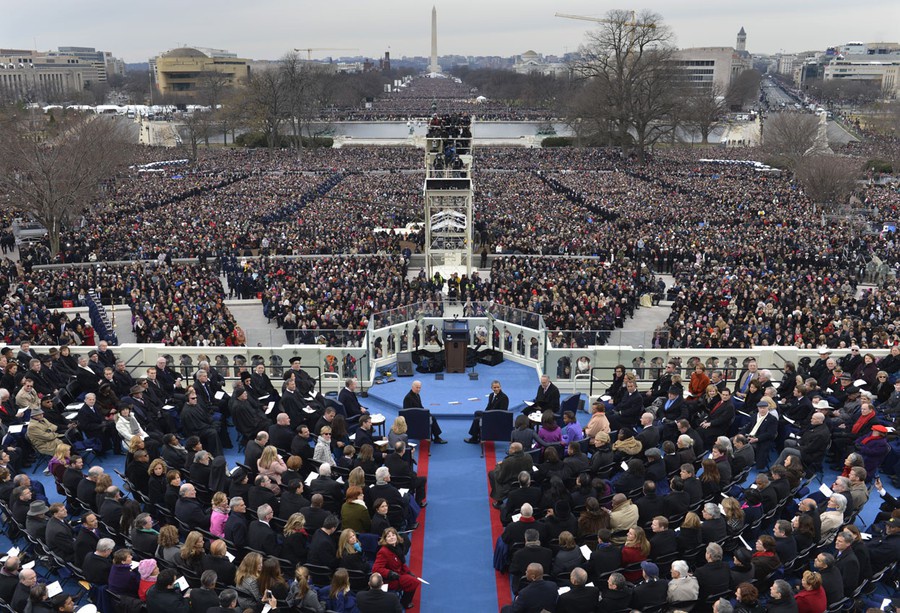 Hàng trăm nghìn ngươi dự lễ nhậm chức năm 2012 của Tổng thống Obama. Ảnh: AP.