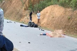 2 phụ nữ tử vong thương tâm khi xe máy đâm trực diện ôtô 7 chỗ