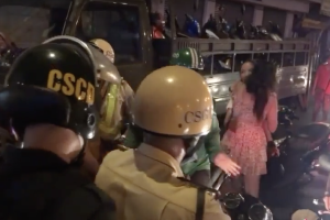 Phạt 7 triệu đồng, giam xe của đôi nam nữ say xỉn đánh cảnh sát ở Sài Gòn