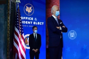16 ngày Biden bị 'trói tay'