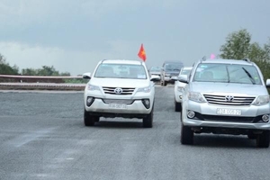 Cao tốc Trung Lương - Mỹ Thuận thông xe tạm vào Tết Nguyên đán
