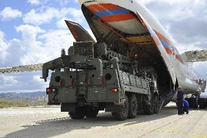 Nếu coi Nga là 'cường địch', Mỹ phải cho Thổ 'khai hỏa' S-400?