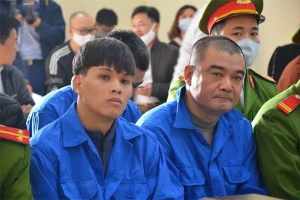 Xét xử trưởng Đài hóa thân hoàn vũ cưỡng đoạt tiền dịch vụ hỏa táng ở Nam Định: Nhiều bị hại vắng mặt vì lo ngại 'nhạy cảm'