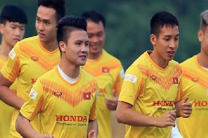 Ông Park Hang Seo 'vỡ mộng' thu tiền phạt của tuyển thủ Việt Nam