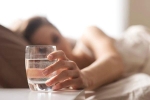Uống 1 cốc nước ấm ngay sau khi quan hệ tình dục: Vì sao là việc rất cần thiết?