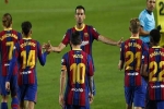 Nội bộ cầu thủ Barca chia rẽ, gọi nhau là kẻ phản bội