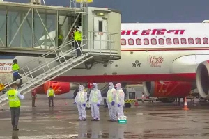 Đòn 'phục thù' của Ấn Độ: Các hãng hàng không ngừng chở công dân Trung Quốc nhập cảnh