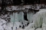 Thác băng đổ sập chôn vùi 5 người ở Nga